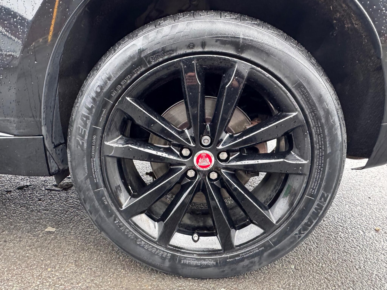 Used Jaguar F-Pace 2017 for sale - 77909342: Photo 29