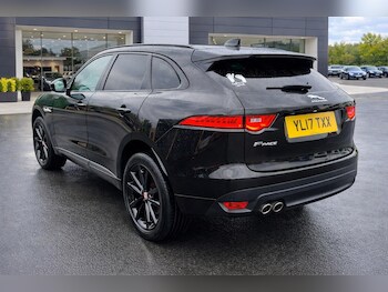 Used Jaguar F-Pace 2017 for sale - 77909342: Photo