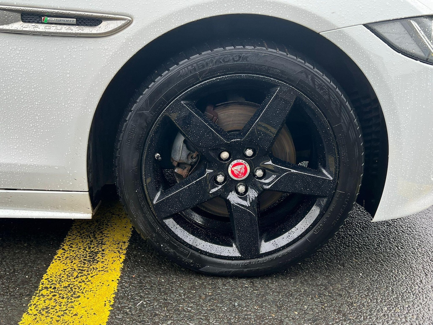 Used Jaguar XE 2017 for sale - 76666907: Photo 28