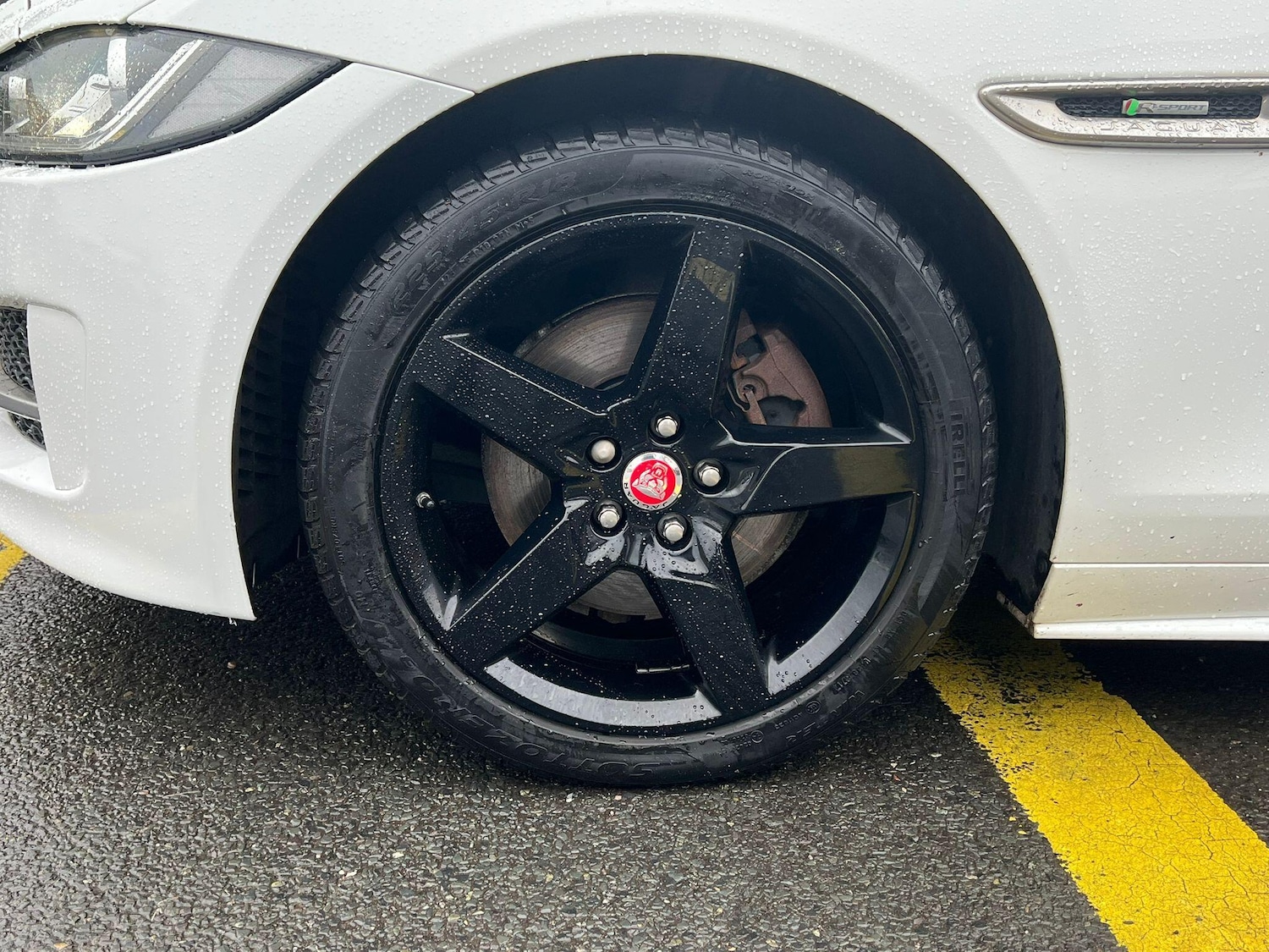 Used Jaguar XE 2017 for sale - 76666907: Photo 30