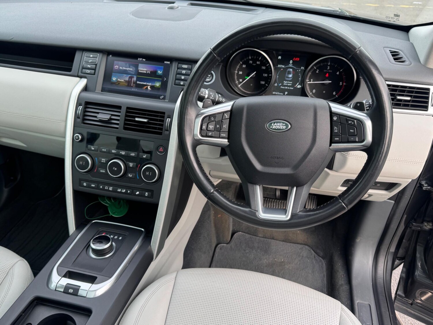 Used Land Rover Discovery Sport 2017 for sale - 77586502: Photo 10