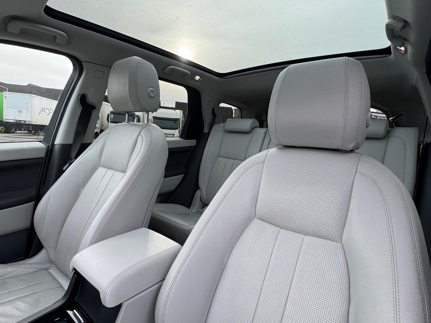 Used Land Rover Discovery Sport 2017 for sale - 77586502: Photo 15