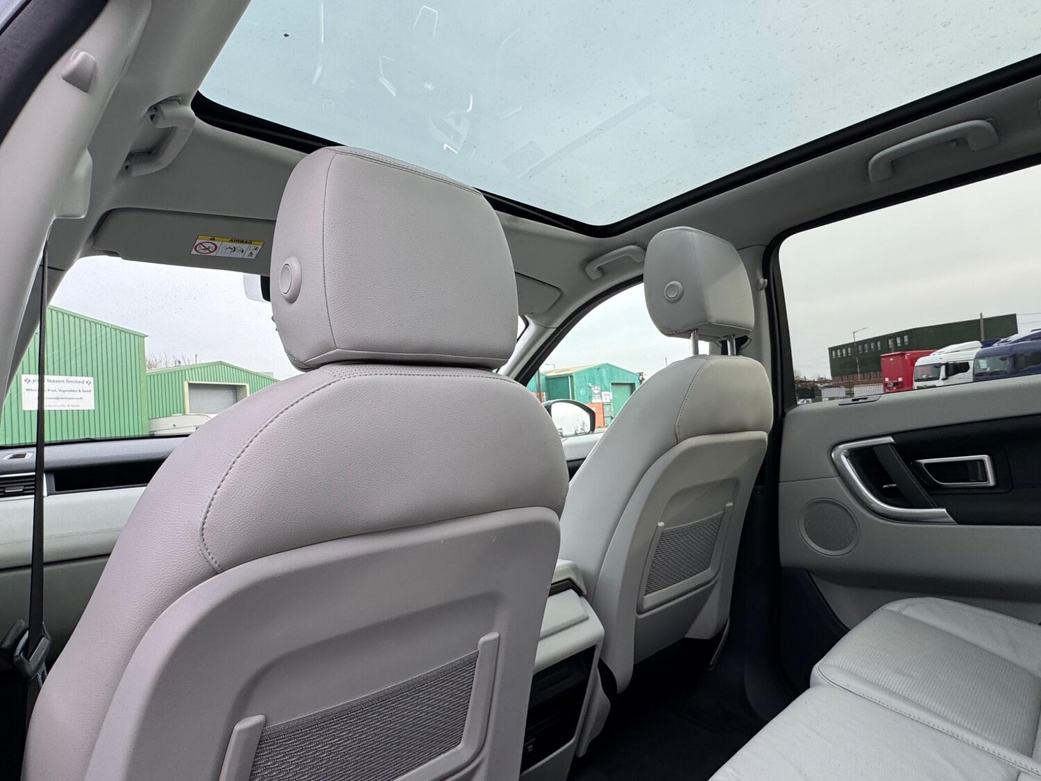 Used Land Rover Discovery Sport 2017 for sale - 77586502: Photo 16