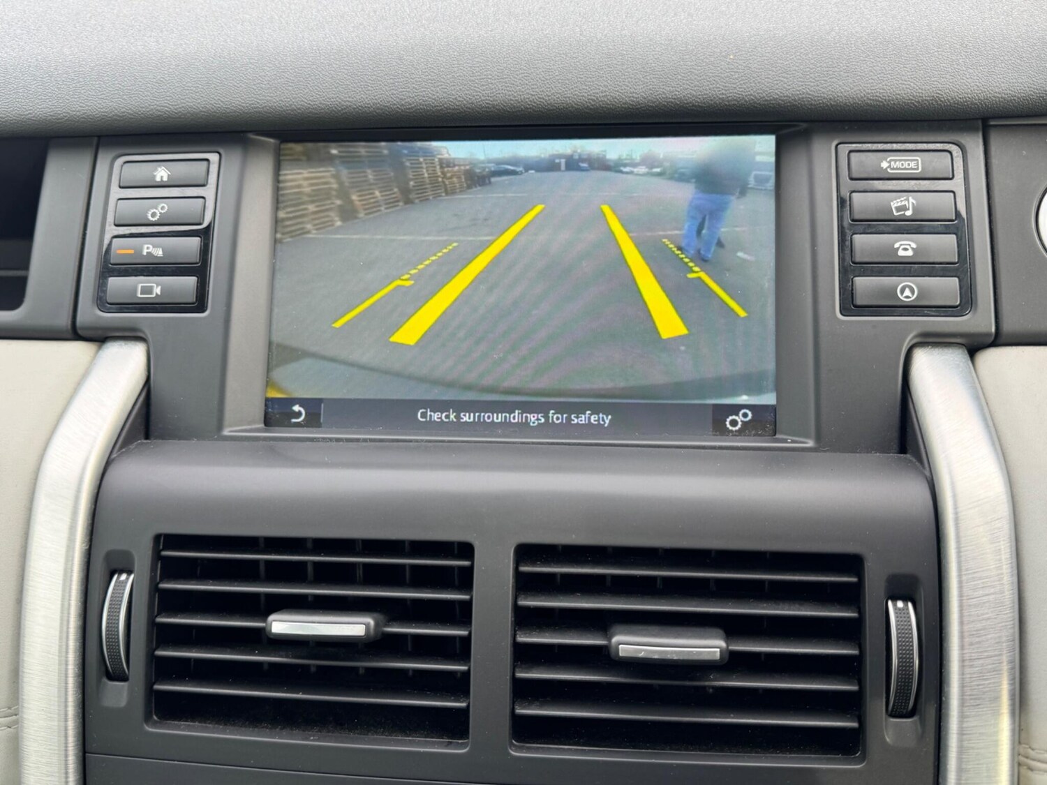 Used Land Rover Discovery Sport 2017 for sale - 77586502: Photo 21