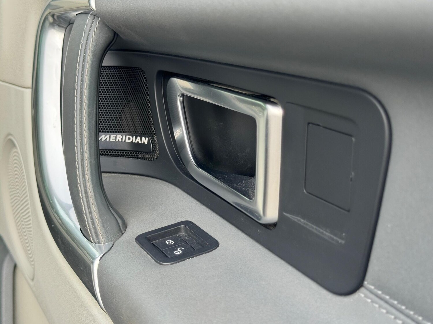 Used Land Rover Discovery Sport 2017 for sale - 77586502: Photo 26