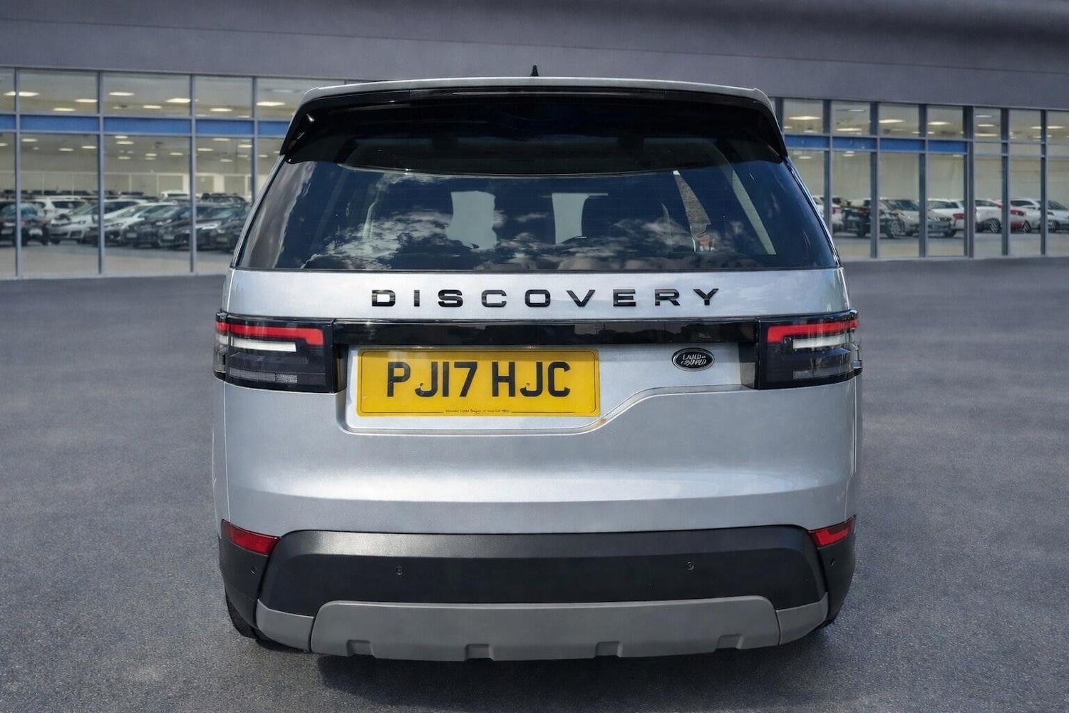 Used Land Rover Discovery 2017 for sale - 77612425: Photo 5