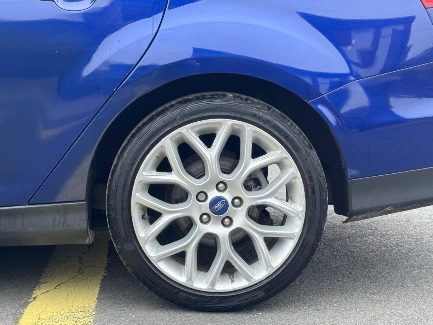 Used Ford Focus for sale - 77049830: Photo 24