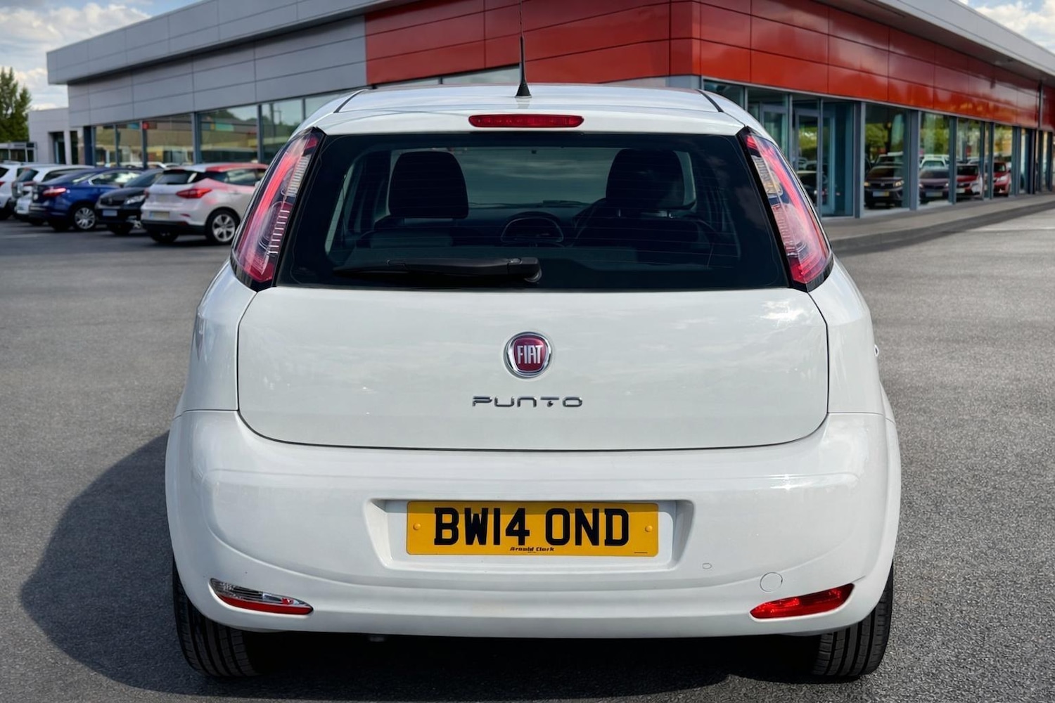 Used Fiat Punto 2014 for sale - 78115159: Photo 5