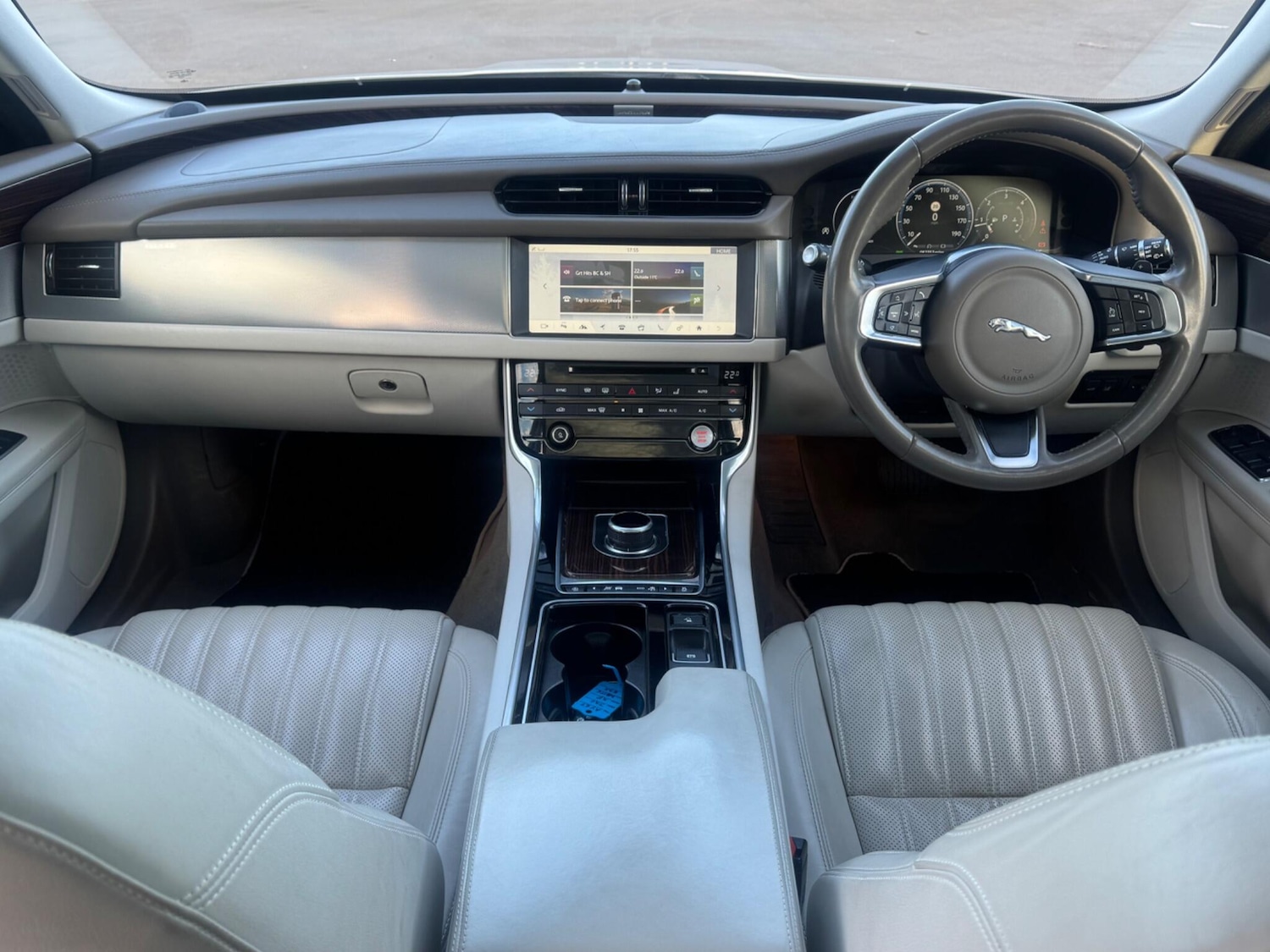 Used Jaguar XF 2017 for sale - 78086293: Photo 11