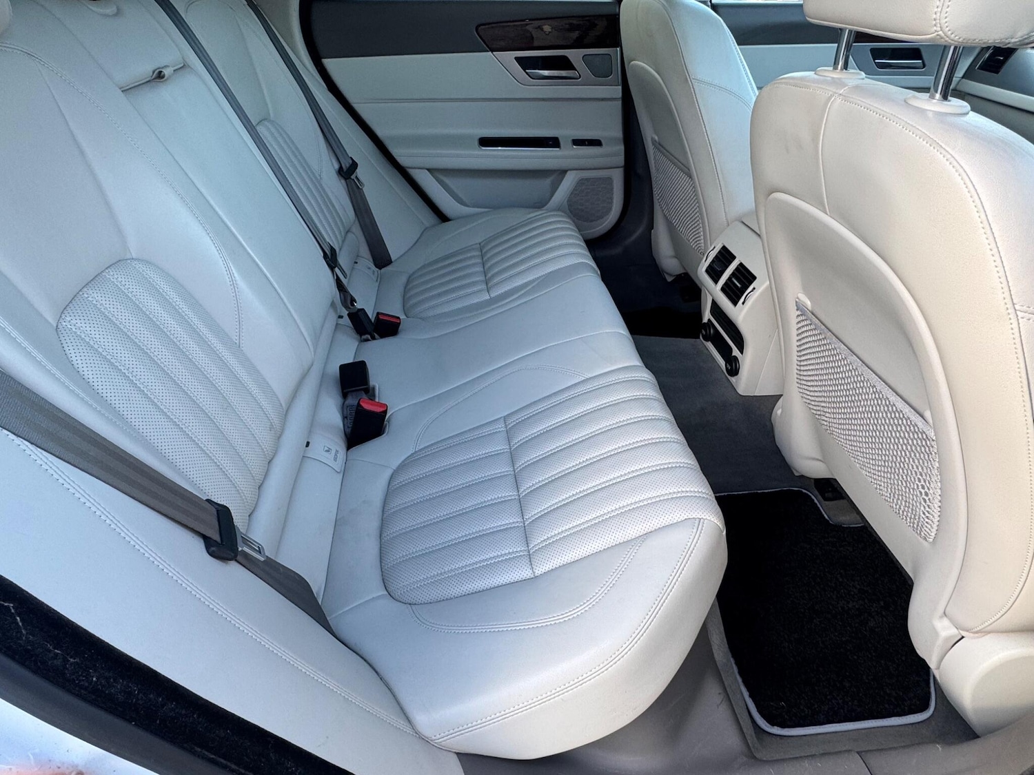 Used Jaguar XF 2017 for sale - 78086293: Photo 14