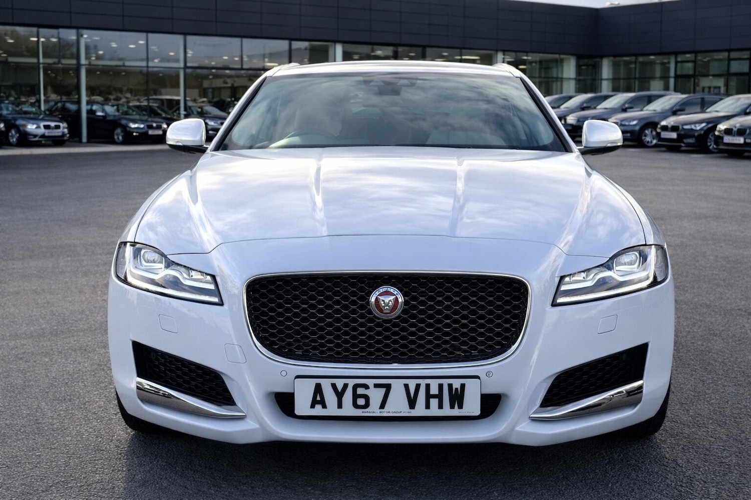 Used Jaguar XF 2017 for sale - 78086293: Photo 2