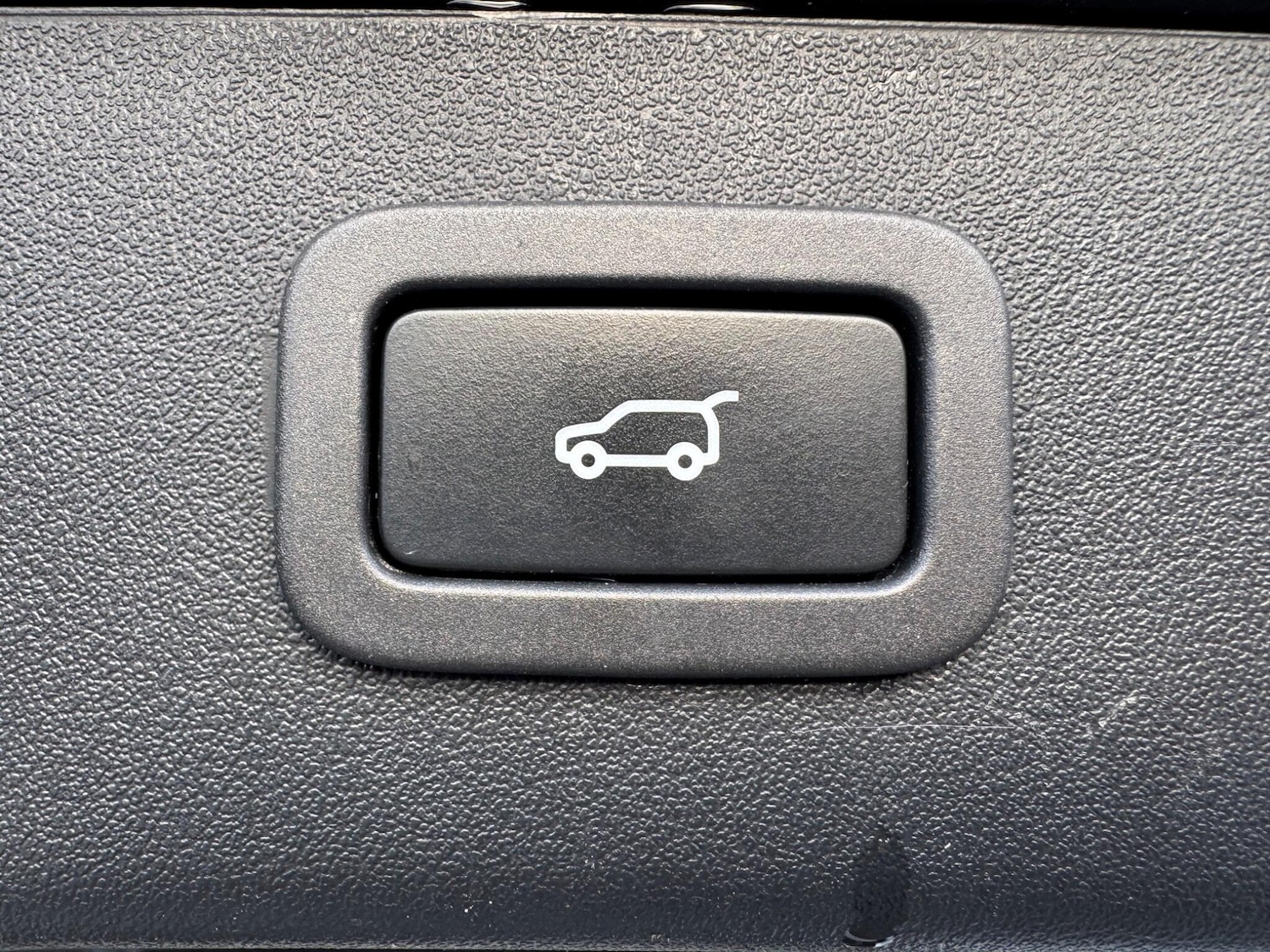 Used Jaguar XF 2017 for sale - 78086293: Photo 29