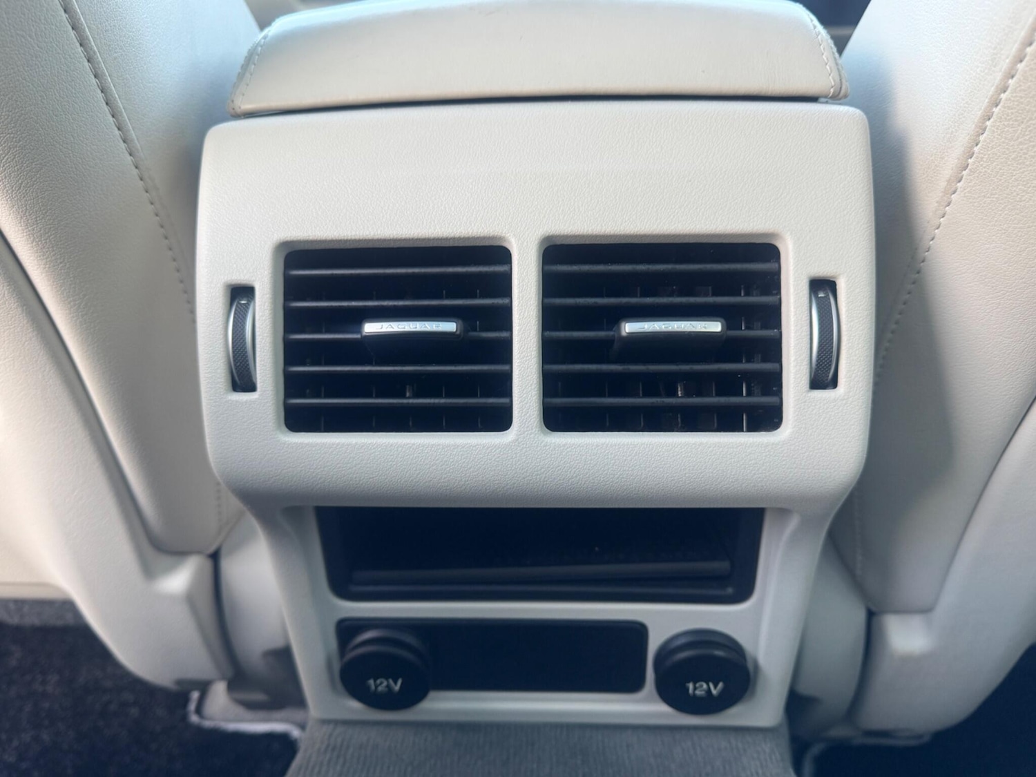 Used Jaguar XF 2017 for sale - 78086293: Photo 31