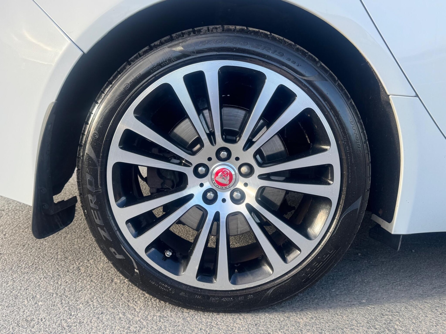 Used Jaguar XF 2017 for sale - 78086293: Photo 32