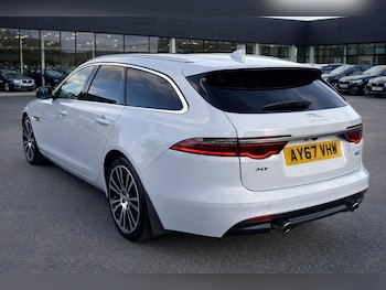Used Jaguar XF 2017 for sale - 78086293: Photo