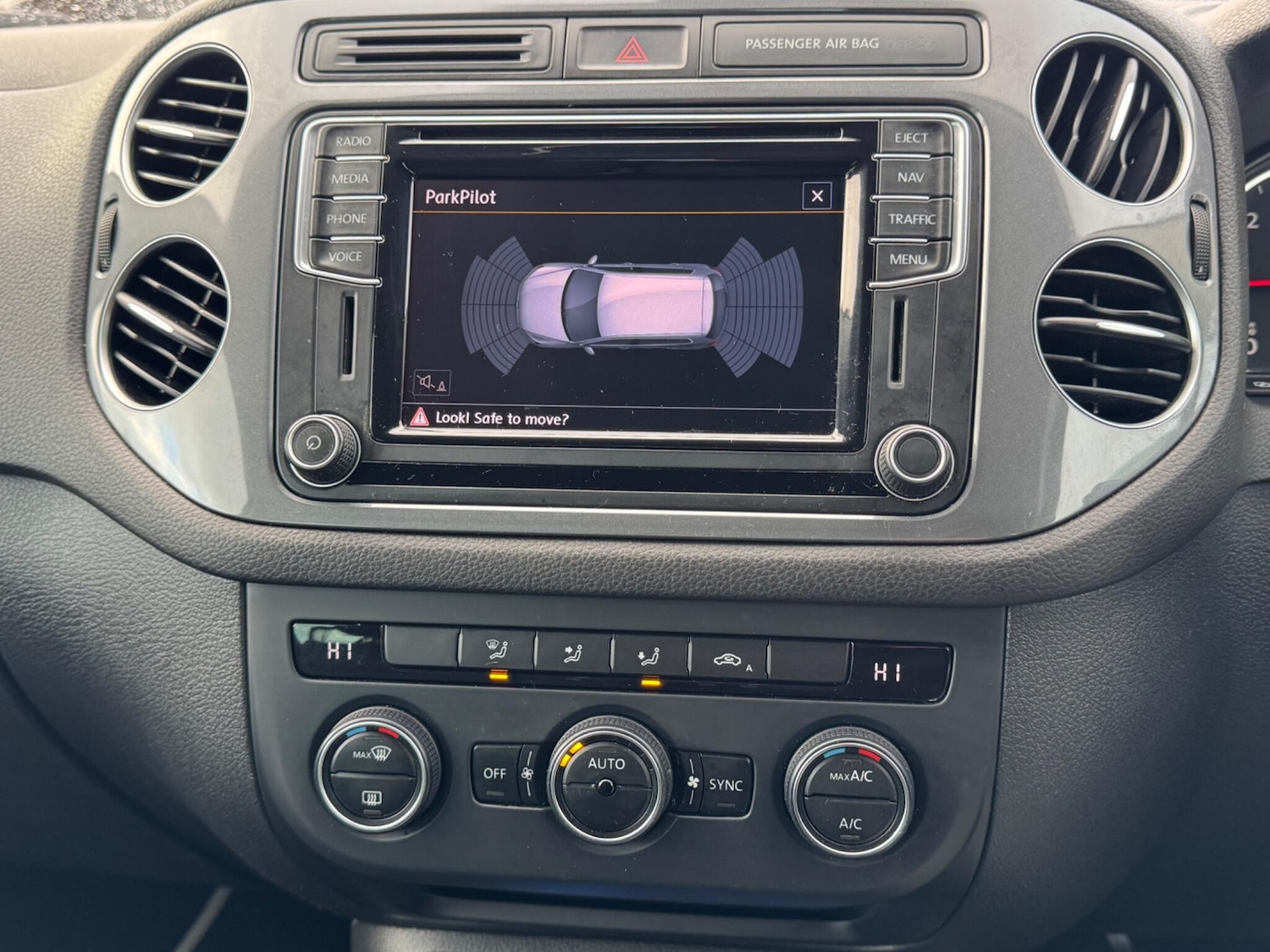 Used Volkswagen Tiguan 2016 for sale - 77524083: Photo 13