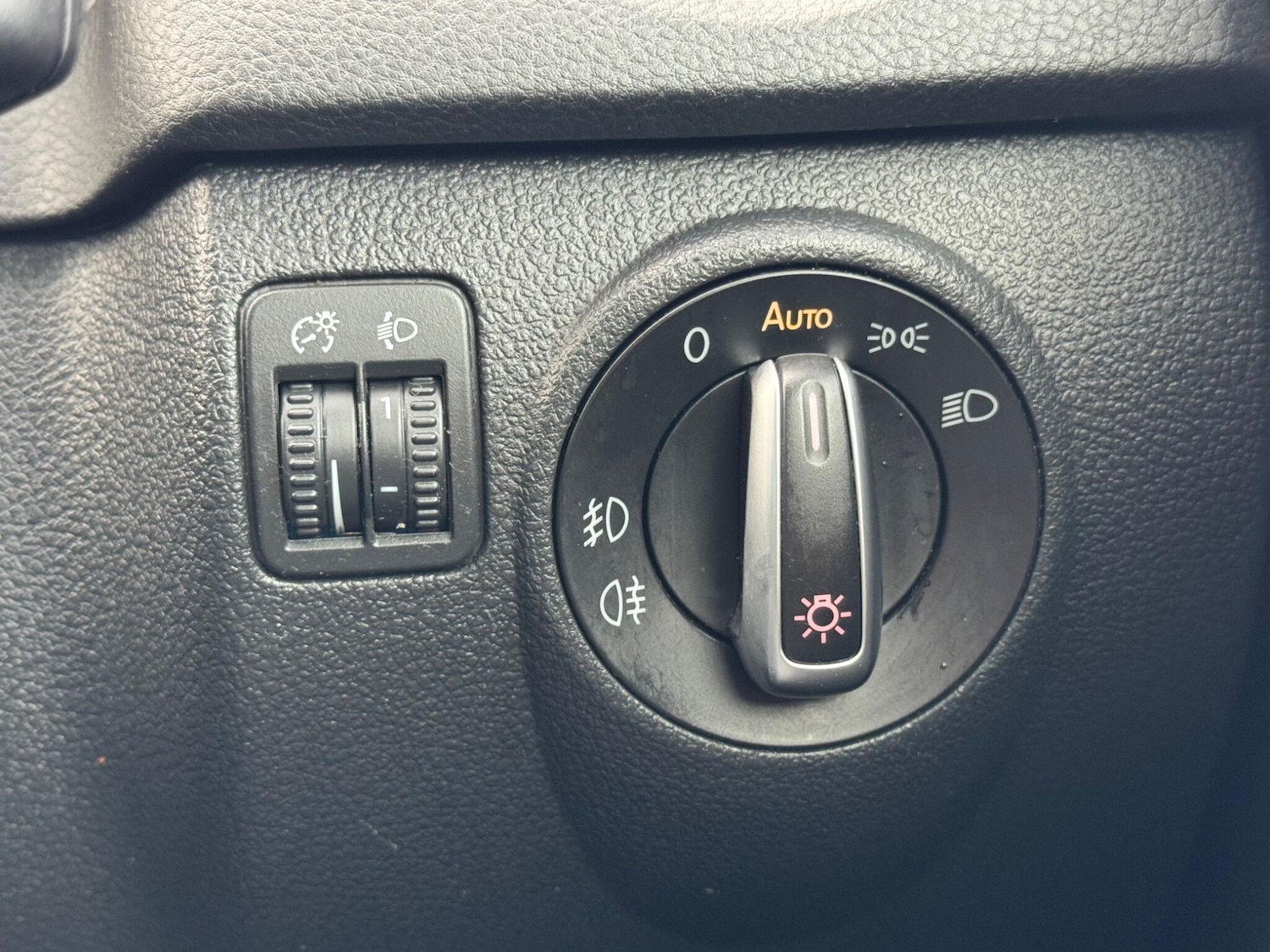 Used Volkswagen Tiguan 2016 for sale - 77524083: Photo 16