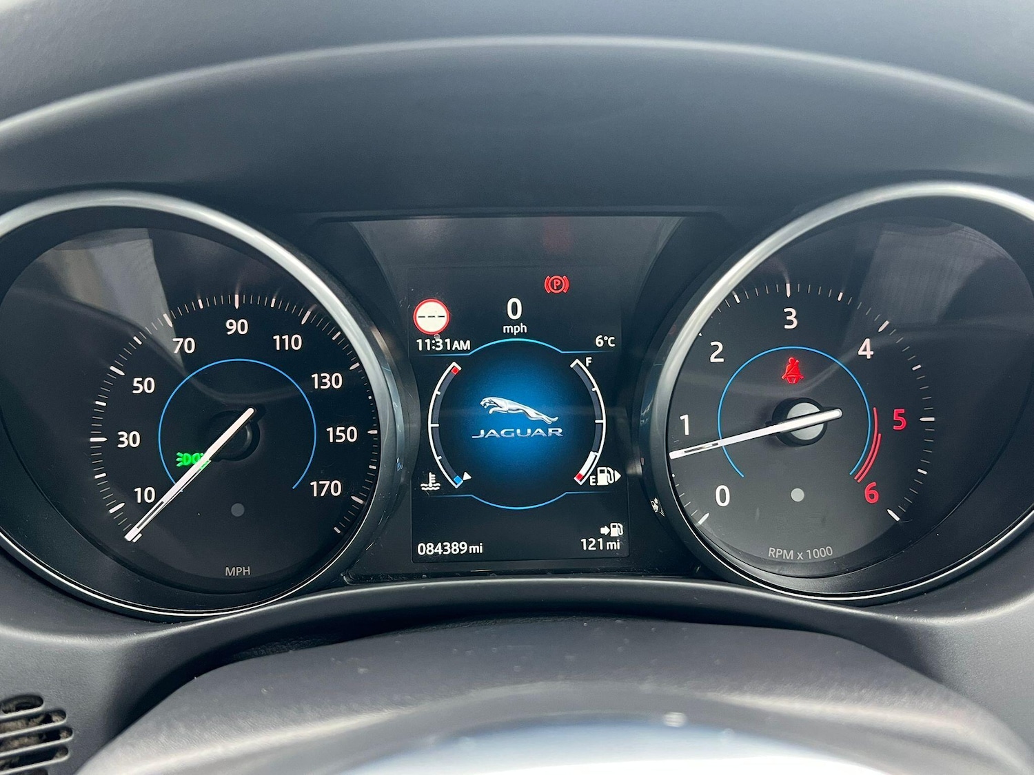 Used Jaguar XE 2017 for sale - 77066958: Photo 11