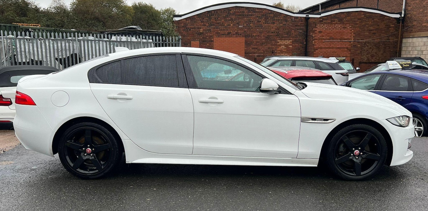 Used Jaguar XE 2017 for sale - 77066958: Photo 8