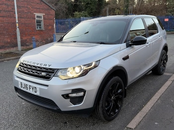 Land Rover - Discovery Sport