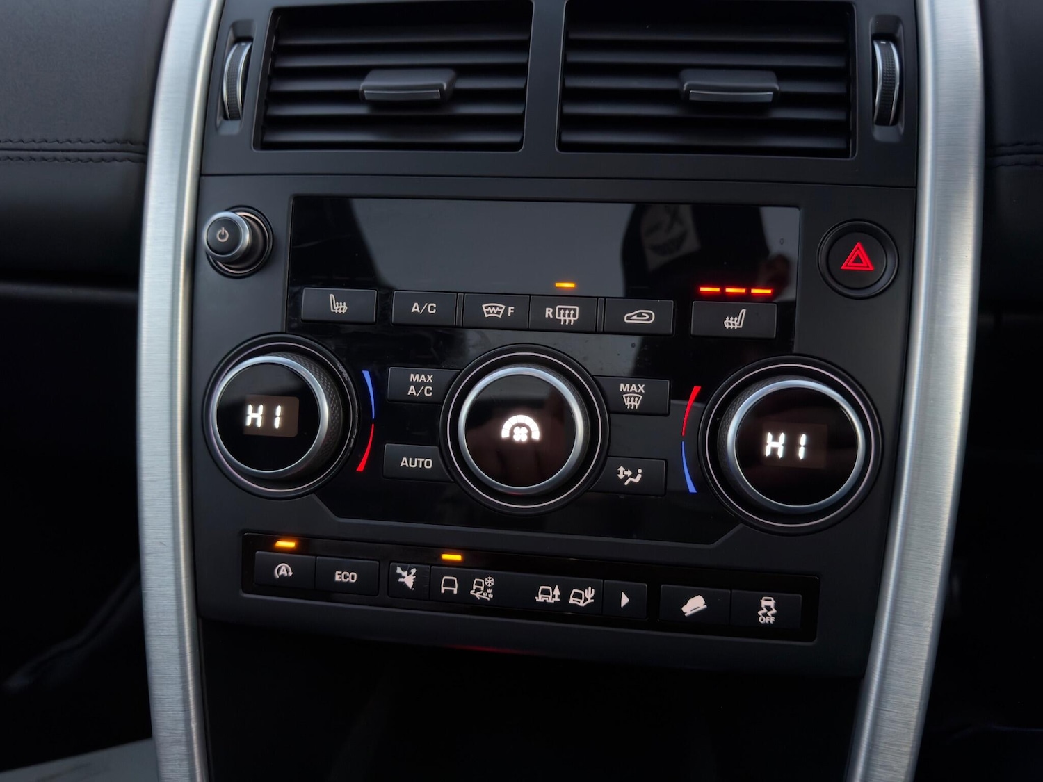 Used Land Rover Discovery Sport 2016 for sale - 76645195: Photo 37