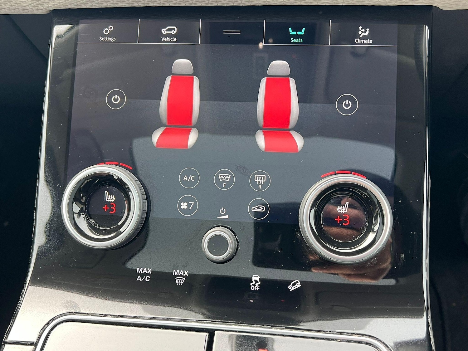 Used Land Rover Range Rover Velar 2017 for sale - 76714756: Photo 25