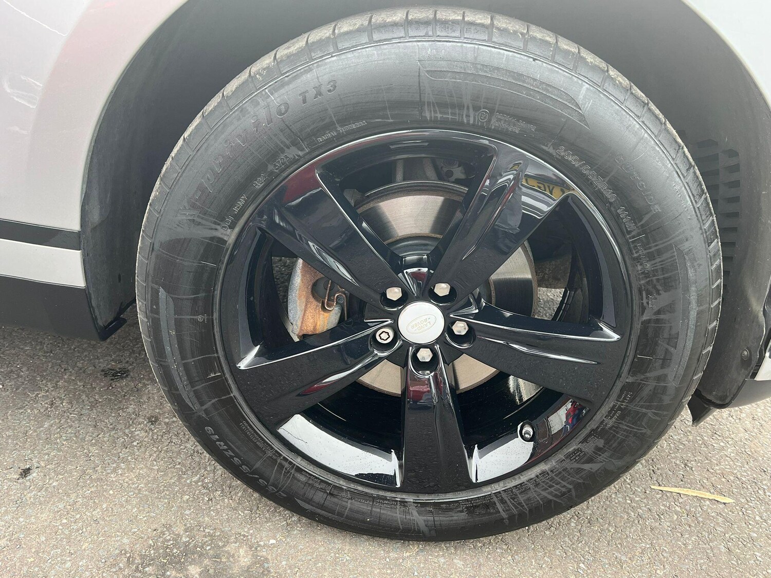 Used Land Rover Range Rover Velar 2017 for sale - 76714756: Photo 34