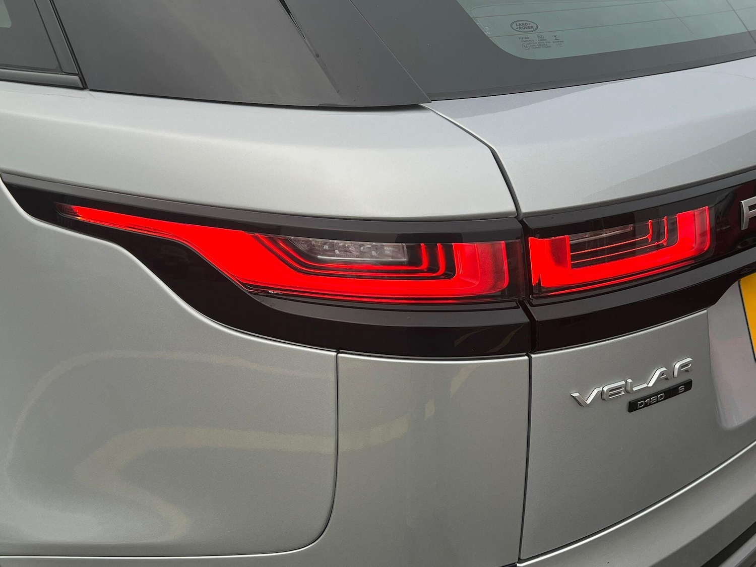 Used Land Rover Range Rover Velar 2017 for sale - 76714756: Photo 38