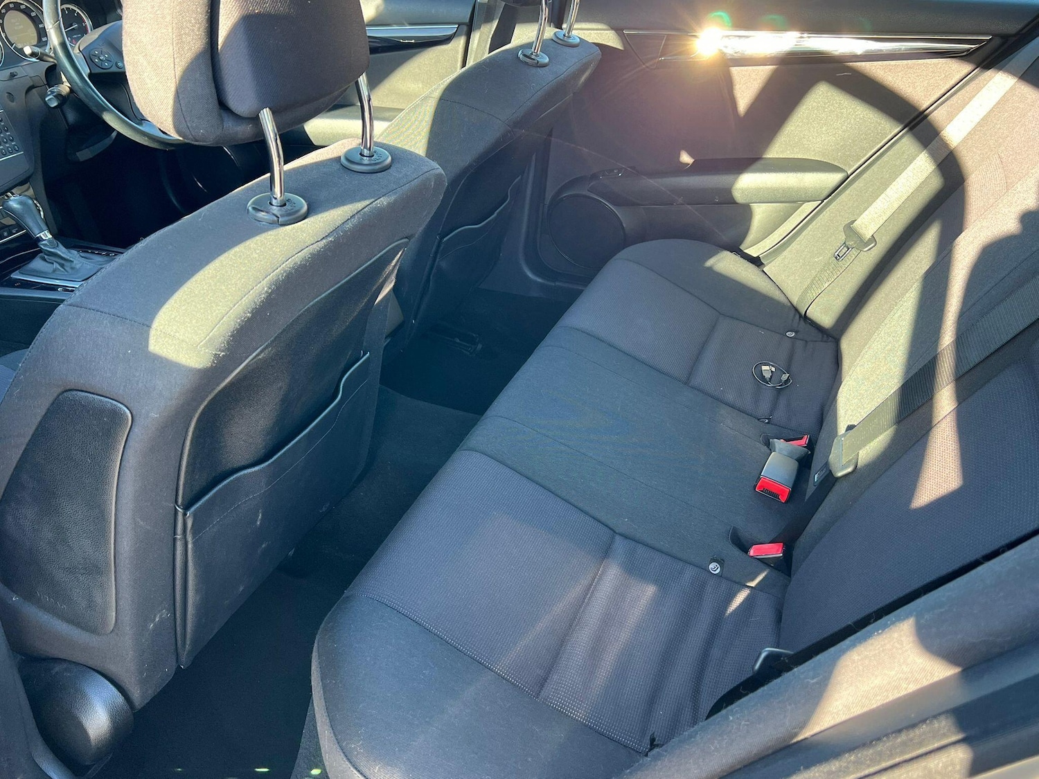 Used Mercedes-Benz C Class 2010 for sale - 76658967: Photo 14