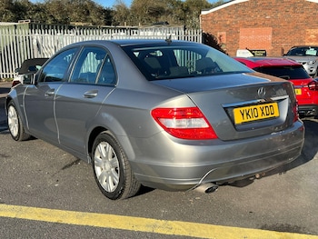 Used Mercedes-Benz C Class 2010 for sale - 76658967: Photo