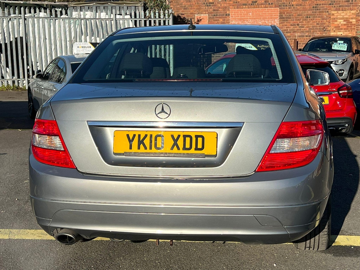 Used Mercedes-Benz C Class 2010 for sale - 76658967: Photo 5