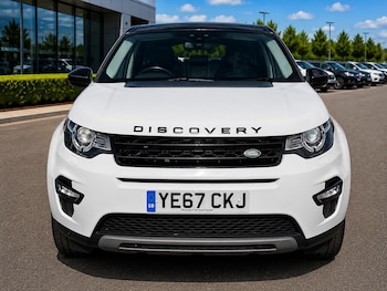 Used Land Rover Discovery Sport 2017 for sale - 78911318: Photo