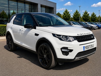 Used Land Rover Discovery Sport 2017 for sale - 78911318: Photo