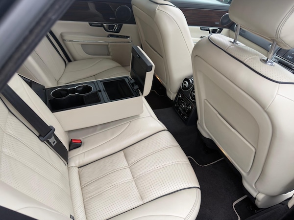 Used Jaguar XJ 2014 for sale - 76214509: Photo 12