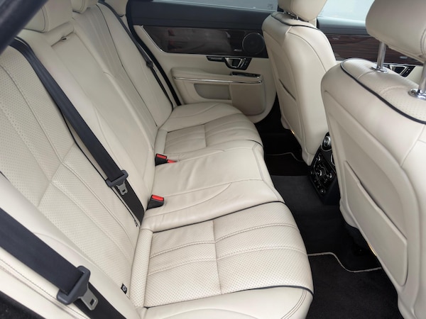 Used Jaguar XJ 2014 for sale - 76214509: Photo 26