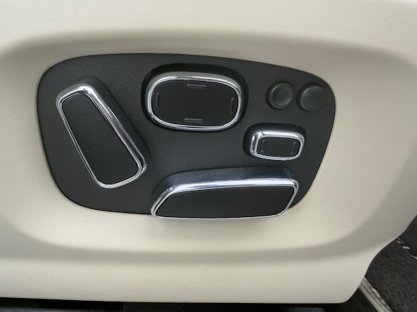 Used Jaguar XJ 2014 for sale - 76214509: Photo 28