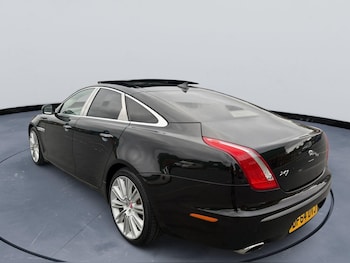 Used Jaguar XJ 2014 for sale - 76214509: Photo 4