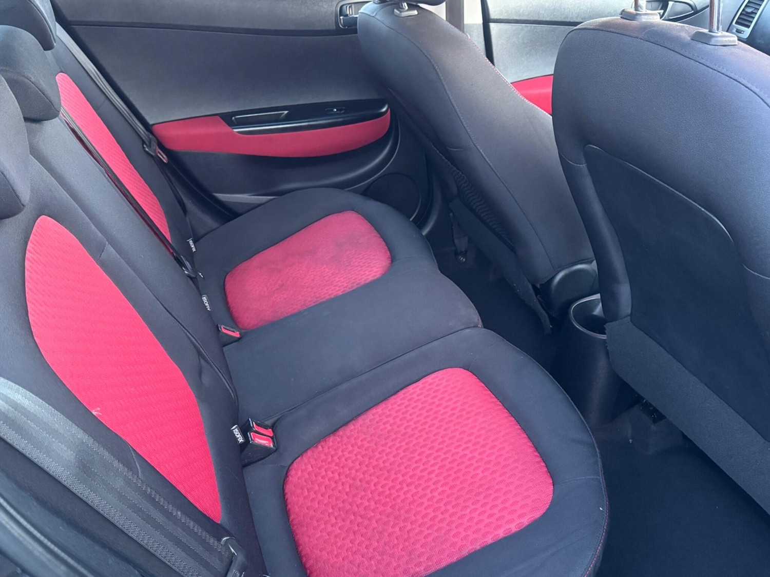 Used Hyundai i20 2010 for sale - 77358506: Photo 14