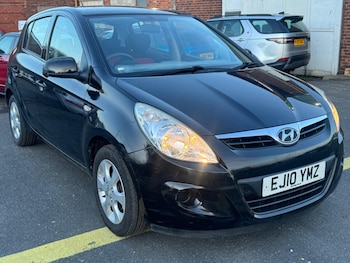 Used Hyundai i20 2010 for sale - 77358506: Photo