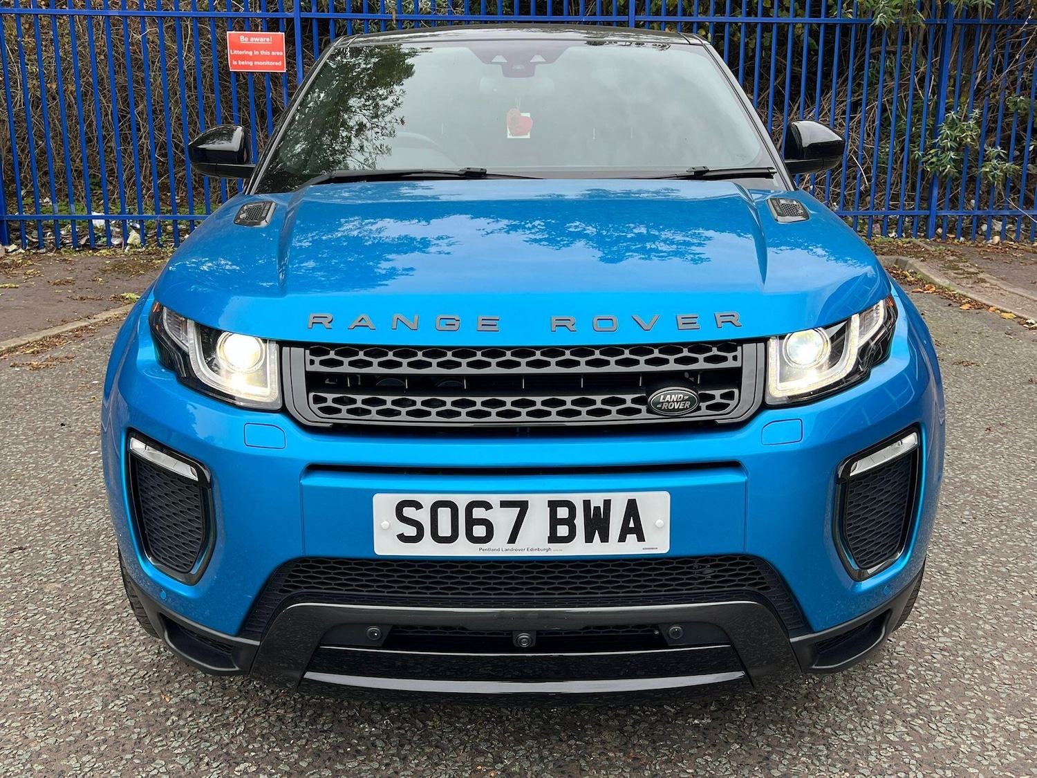 Used Land Rover Range Rover Evoque 2017 for sale - 76666810: Photo 2