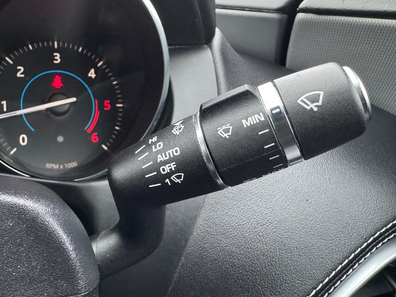 Used Jaguar XE 2016 for sale - 76824785: Photo 23