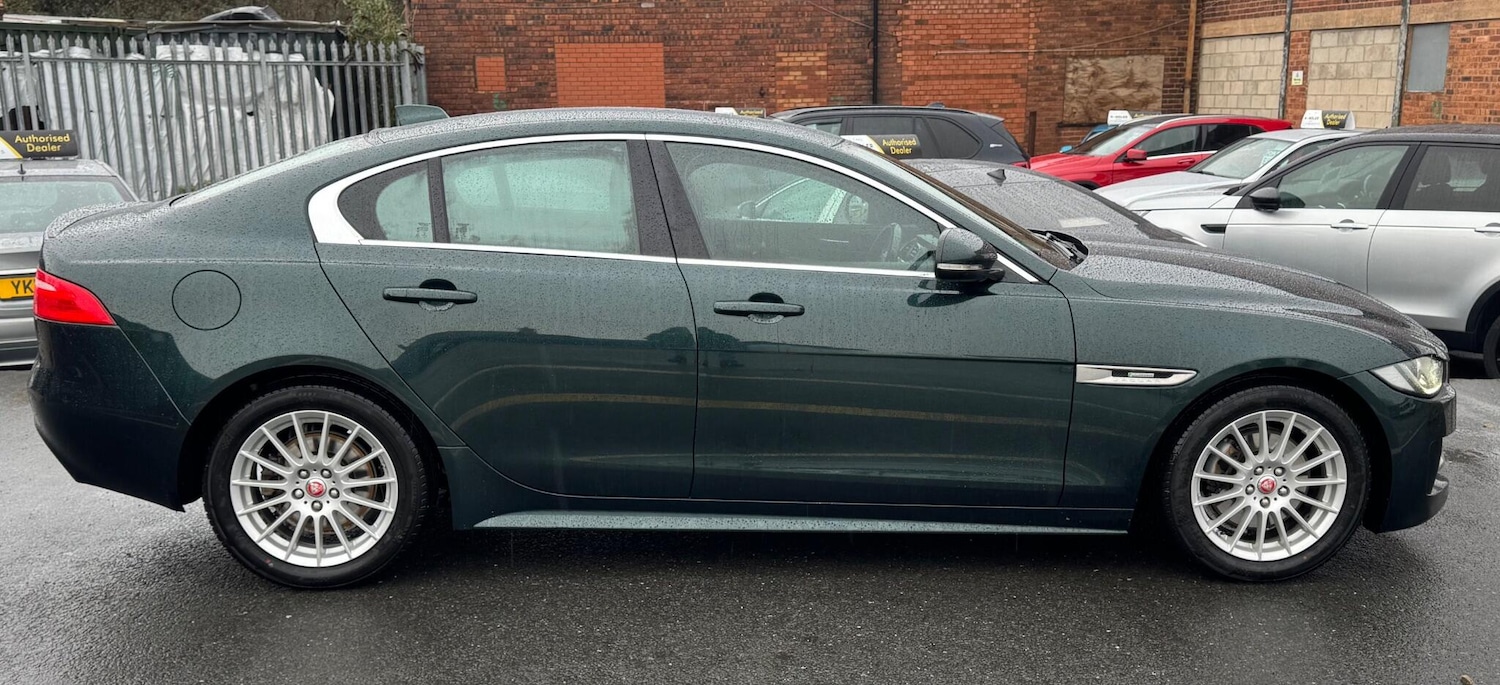 Used Jaguar XE 2016 for sale - 76824785: Photo 7