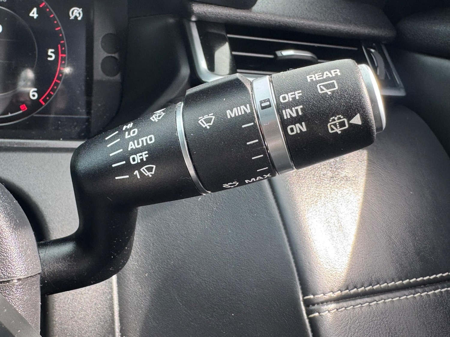 Used Land Rover Range Rover Velar for sale - 78205357: Photo 28