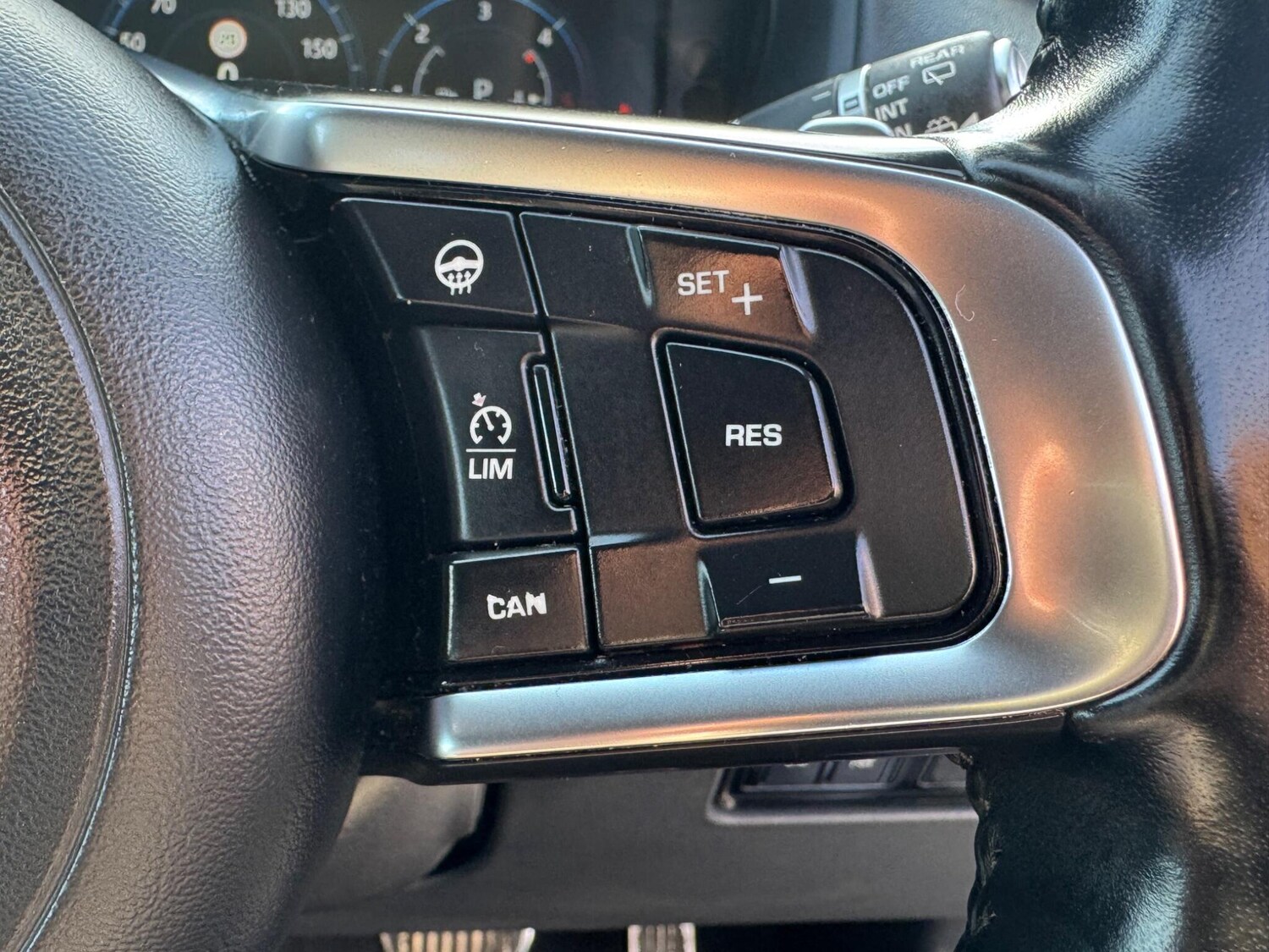 Used Jaguar F-Pace 2017 for sale - 78170340: Photo 12