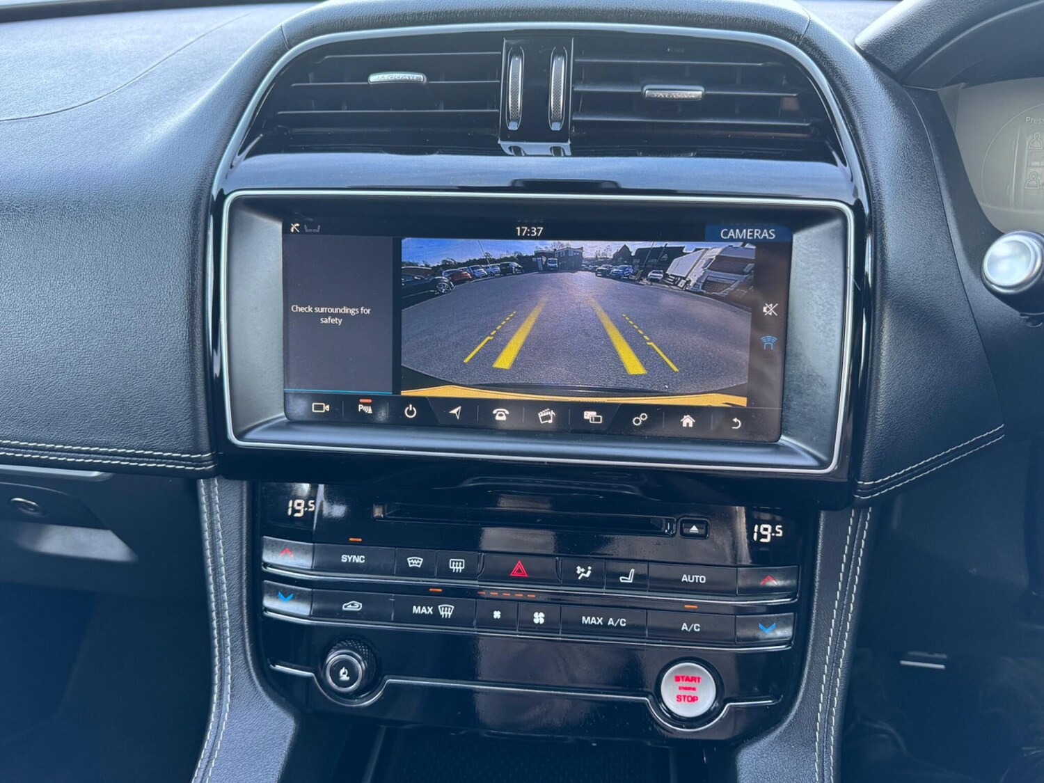 Used Jaguar F-Pace 2017 for sale - 78170340: Photo 23