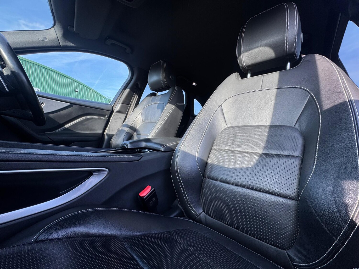 Used Jaguar F-Pace 2017 for sale - 78170340: Photo 28