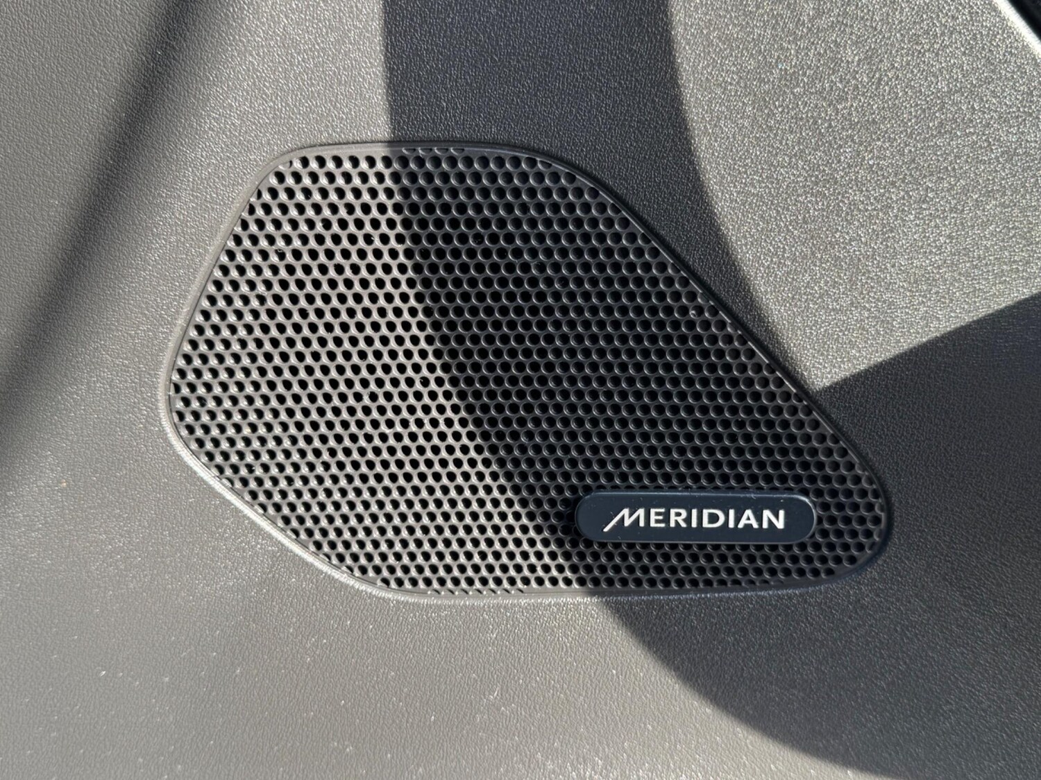 Used Jaguar F-Pace 2017 for sale - 78170340: Photo 31