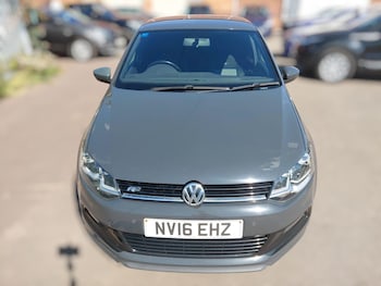 Used Volkswagen Polo 2016 for sale - 75682231: Photo