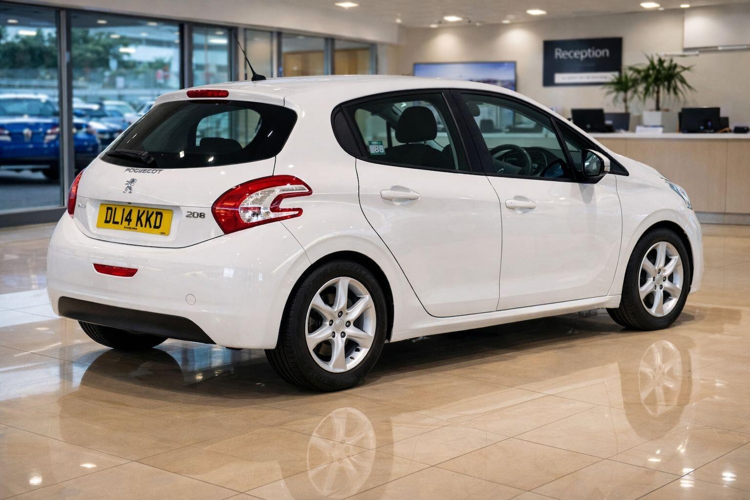 Used Peugeot 208 2014 for sale - 77351383: Photo 9