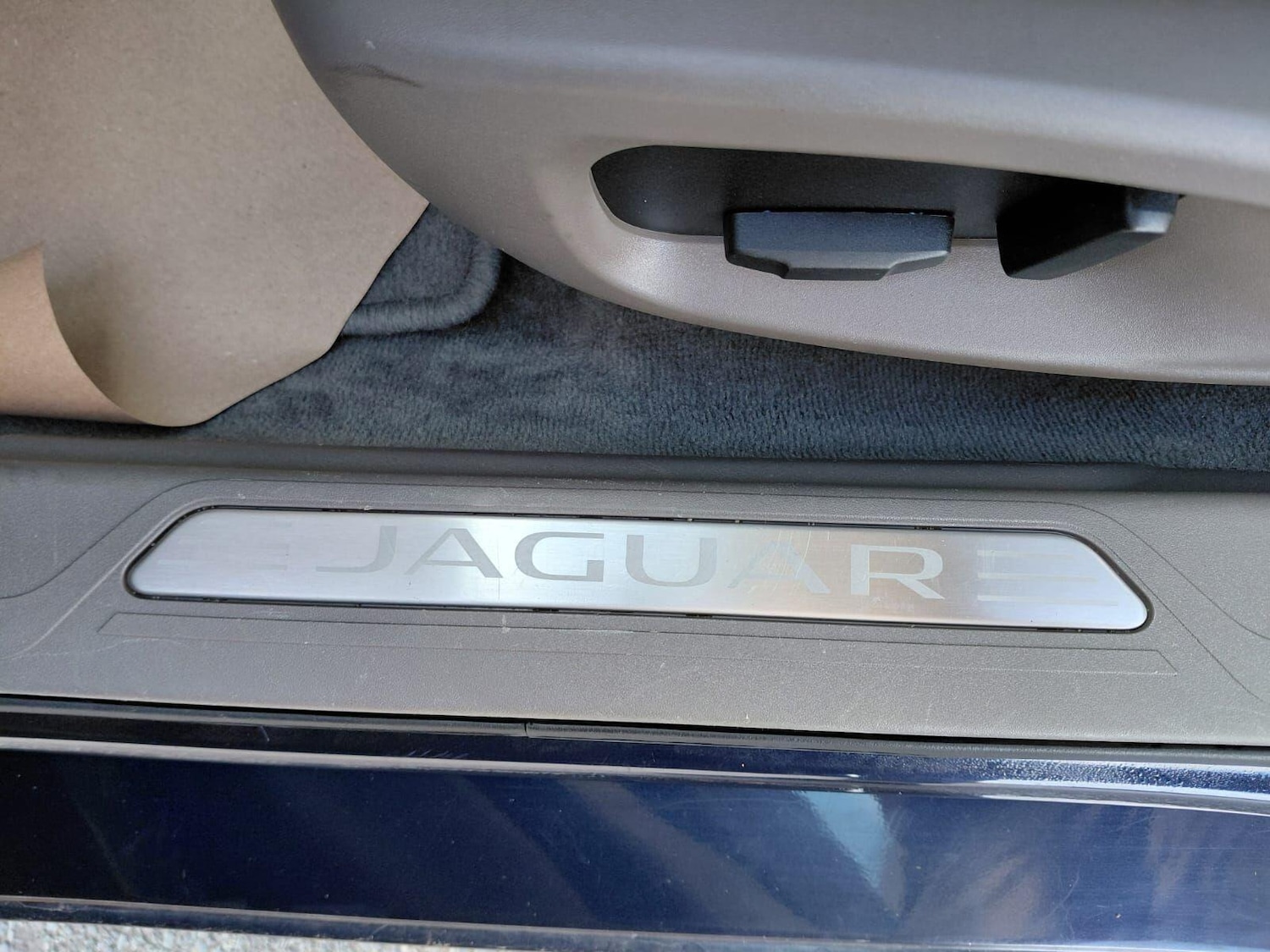 Vehicle 29